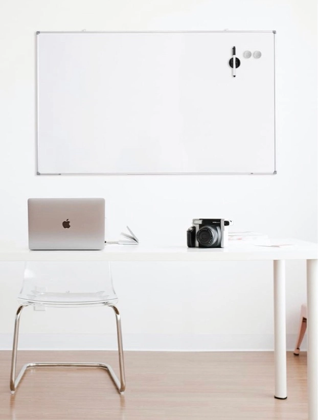 Glass Board vs. Traditional Whiteboard: Which is Better?